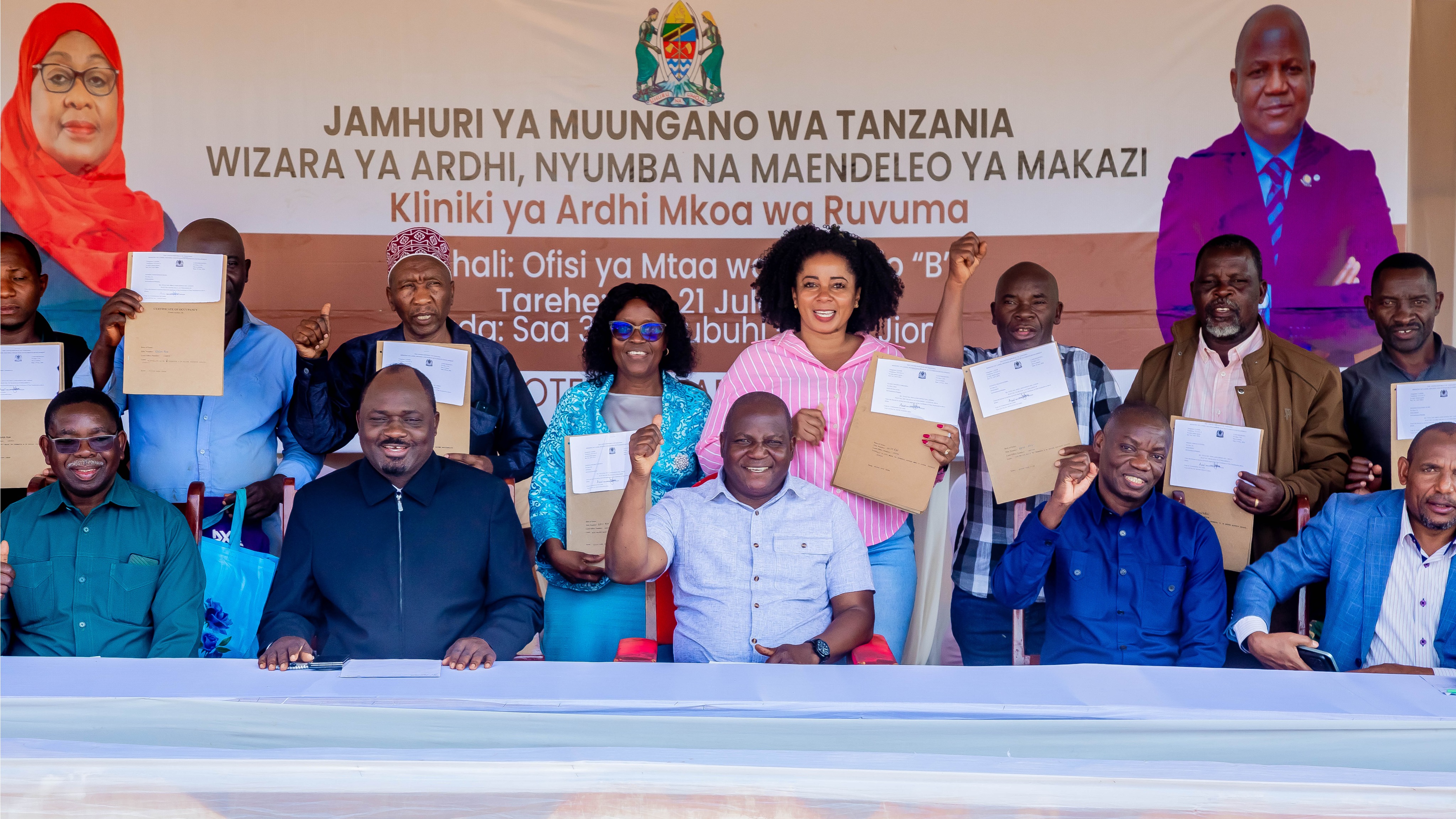 MMUYA AWAONYA WANANCHI KUACHA KUWEKA LAMINATION KWENYE HATI ZA ARDHI