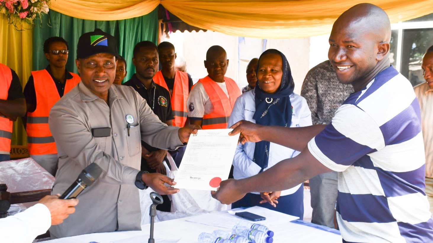 DC MBARALI AWATAKA WANANCHI KUCHANGAMKIA FURSA ZA KUPATA HATI KUPITIA KLINIKI ZA ARDHI