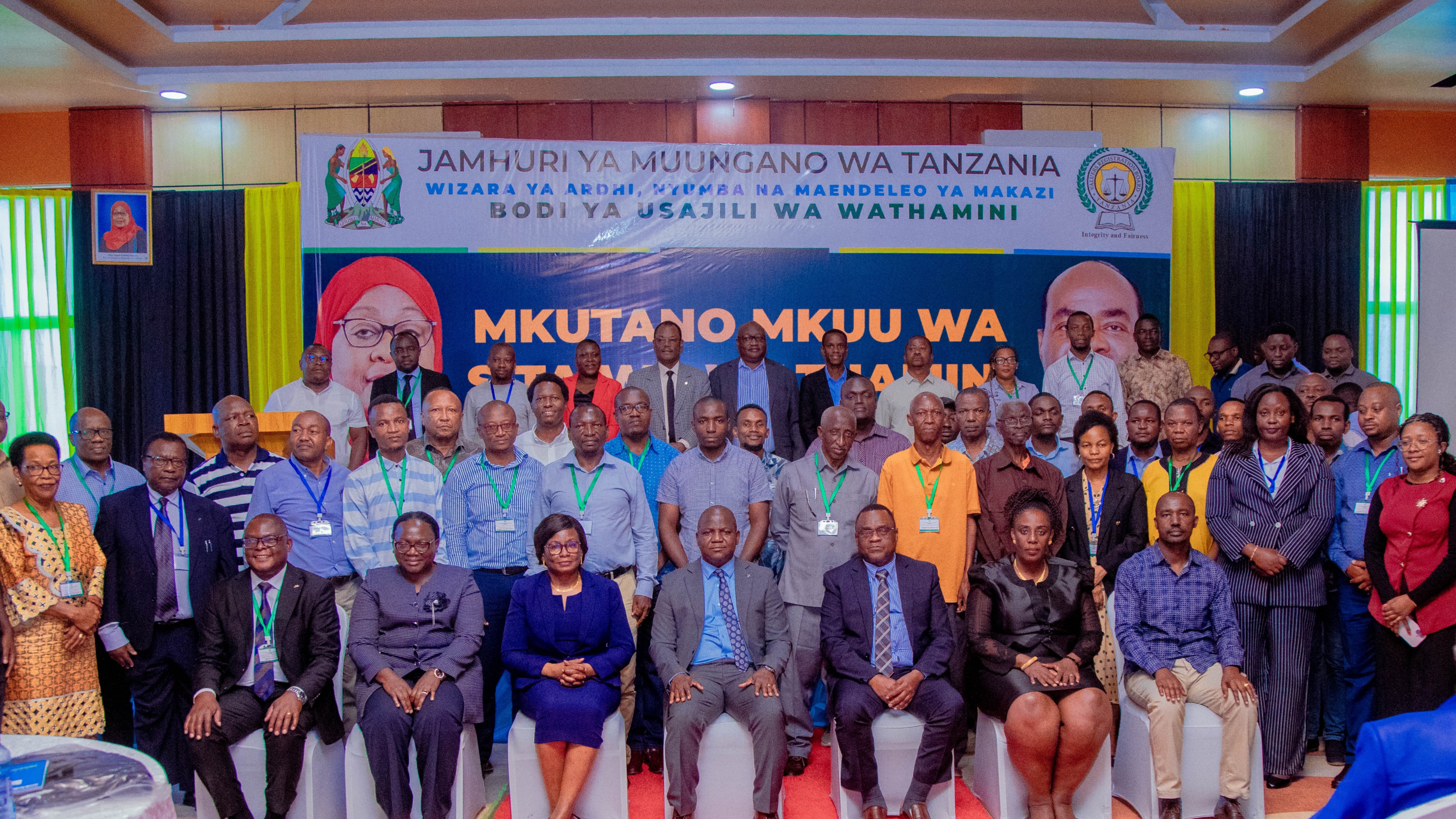 "EPUKENI KUFANYA KAZI KWA KUSUKUMWA NA MASLAHI BINAFSI" NAIBU WAZIRI KASPAR MMUYA