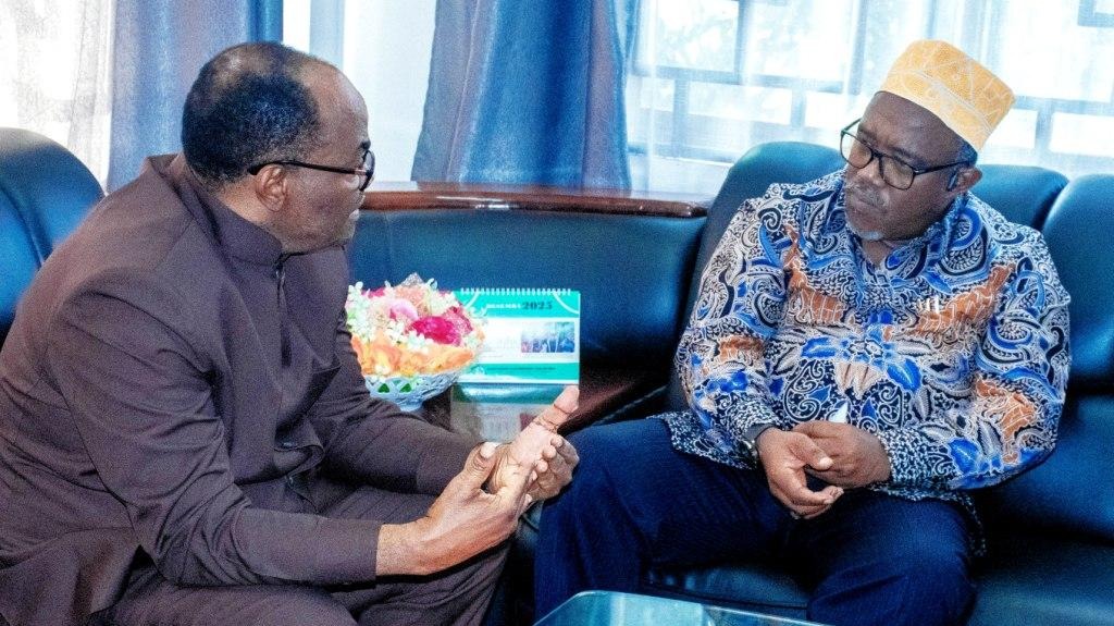 RC MALIMA AIPA KONGOLE WIZARA YA ARDHI UTUNZAJI KUMBUKUMBU ZA ARDHI