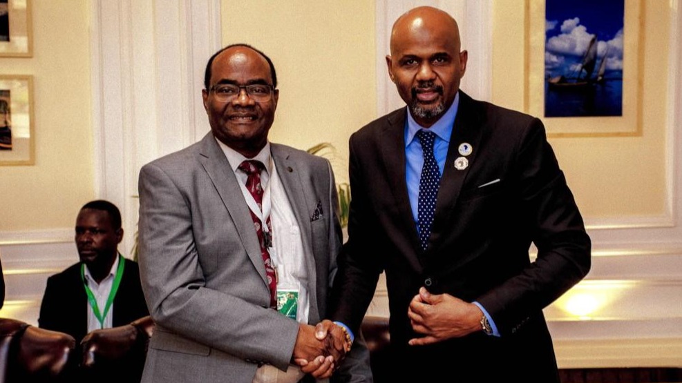 DKT AKWILAPO AKUTANA NA MTENDAJI MKUU WA SHELTER AFRIQUE