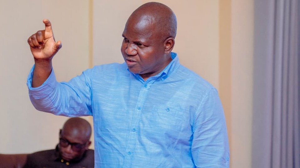 MMUYA AWATAKA WATUMISHI WA ARDHI KUFANYA KAZI KWA KUJITOA NA KUHARAKISHA MIAMALA YA WANANCHI